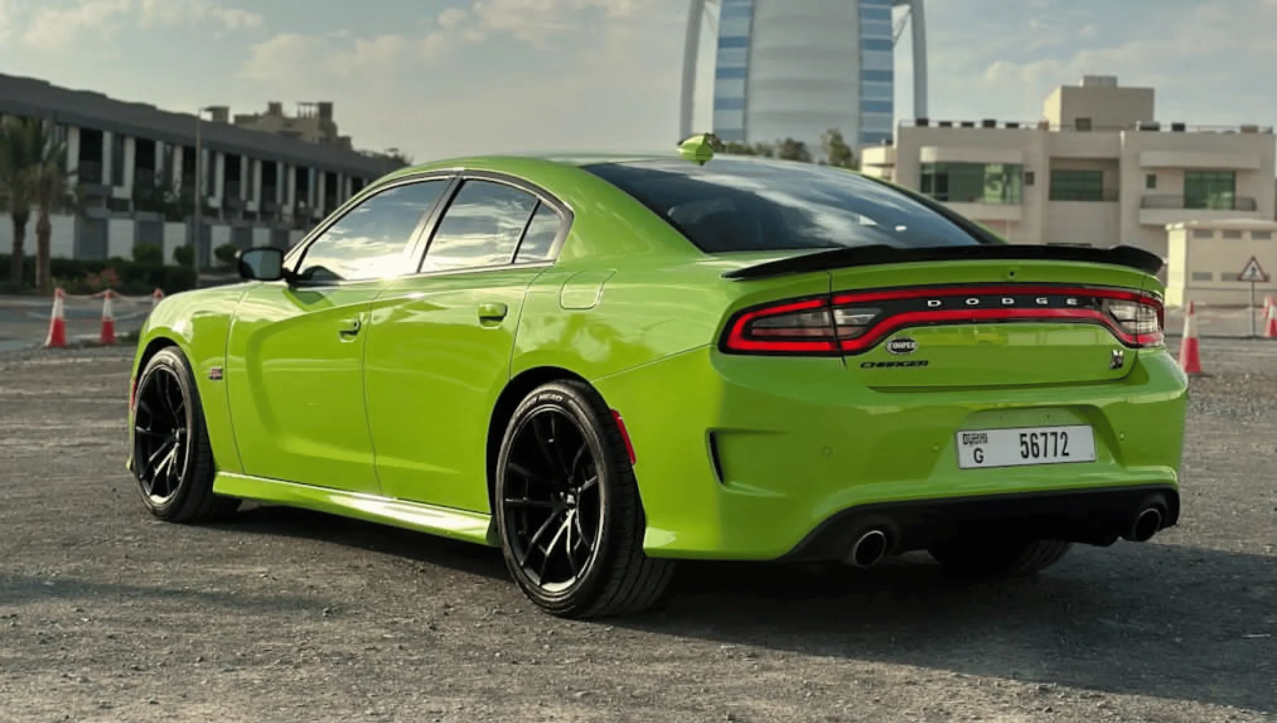 
								Dodge Durango SRT full									