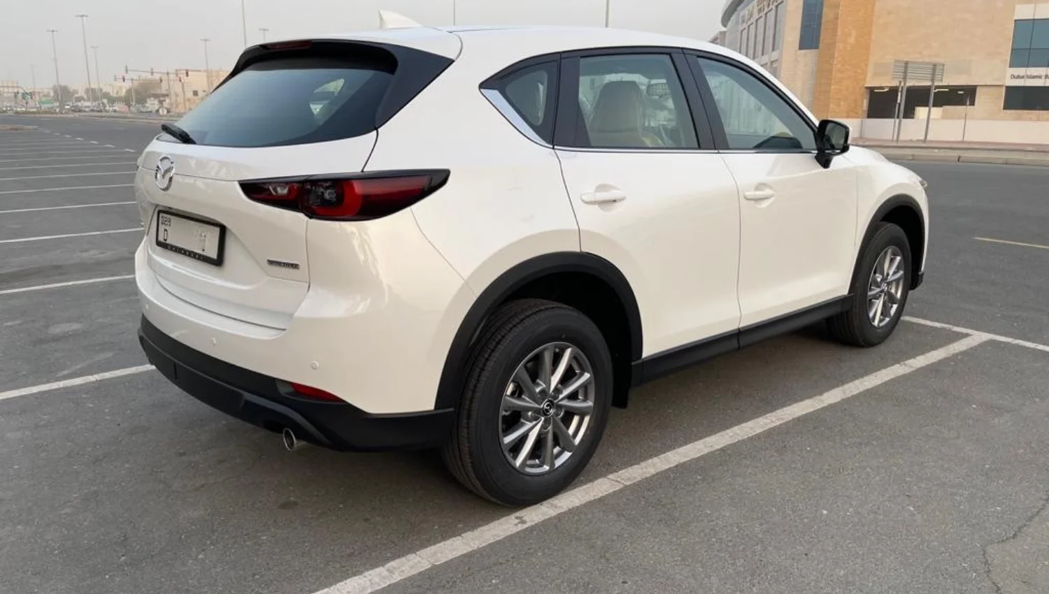 
								Mazda CX-5 full									